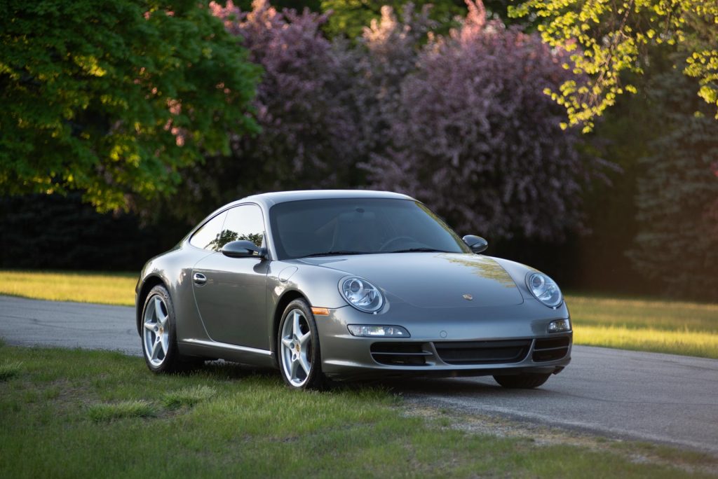 2007 Porsche 911 997 Carrera Manual Coupe in Meteor Gray For Sale